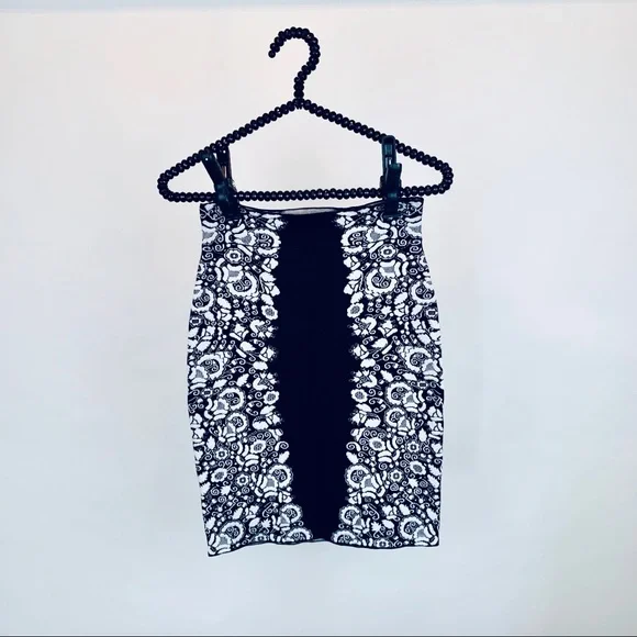 BCBGMAXAZRIA Scarlett skirt - Picture 2 of 4